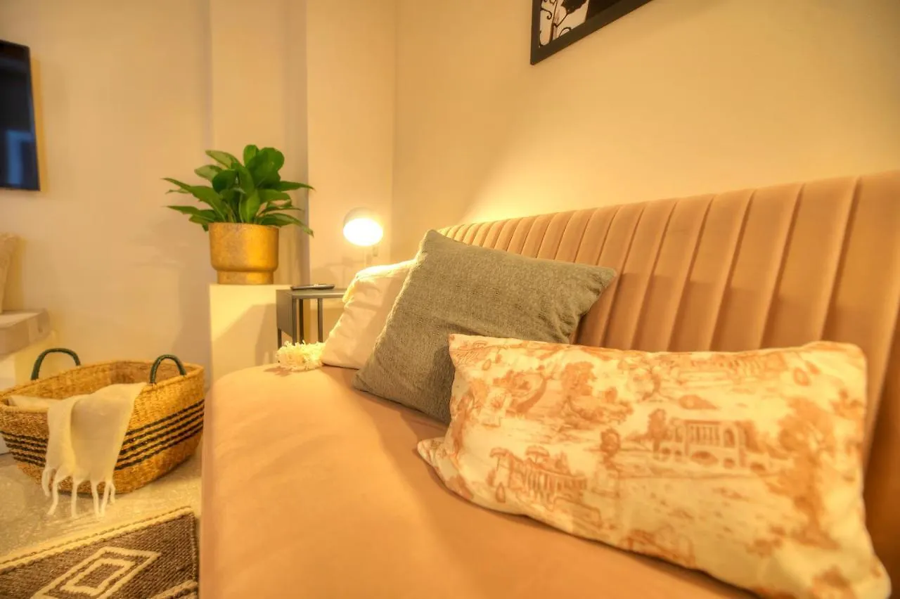 Chic Duplex Maisonette In Valletta Centre-Ddem1-4 0*,  Malta