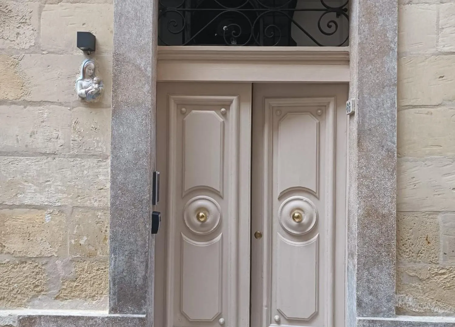 Apartment Chic Duplex Maisonette In Valletta Centre-Ddem1-4