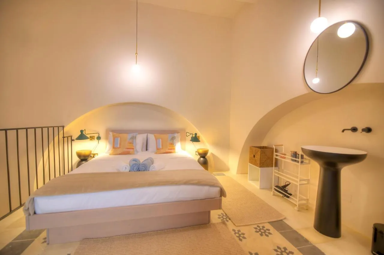 Chic Duplex Maisonette In Valletta Centre-Ddem1-4 0*,